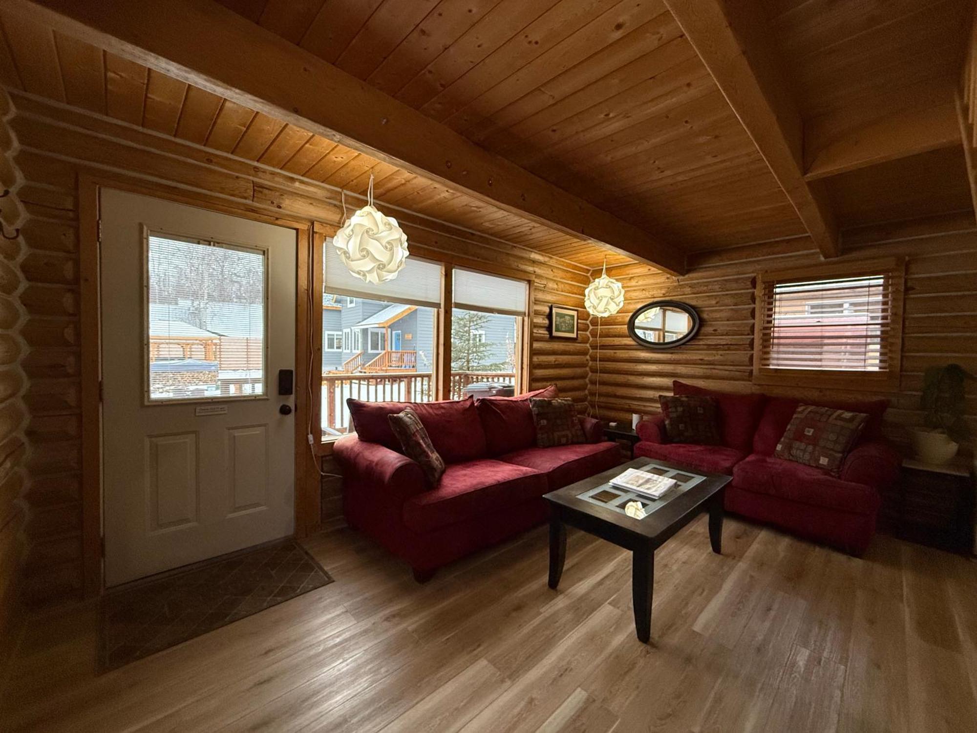 Talkeetna Log Cabin With Hot Tub Unit 2 Luaran gambar